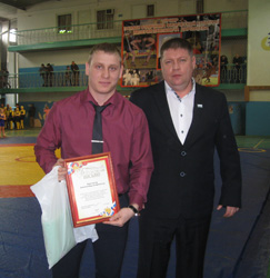 Сергей Агапов принял участие в открытии городского турнира по греко-римской борьбе